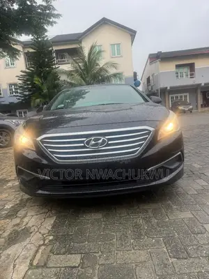 Hyundai Sonata ECO Sedan FWD (1.6L 4cyl 7A) 2017 Black