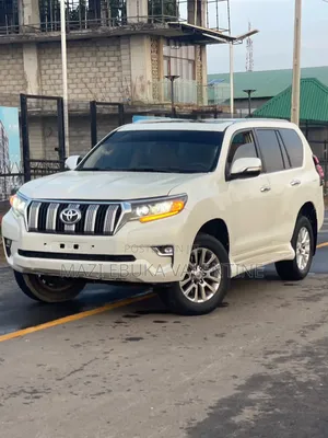 Toyota Land Cruiser Prado 2021 White