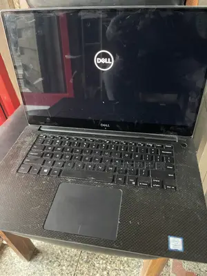 Laptop Dell Latitude 9520 16GB Intel Core i7 SSD 512GB