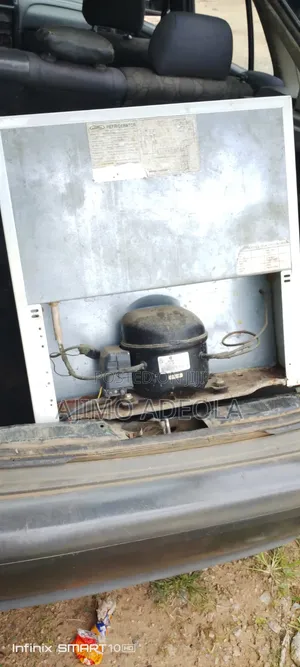 Side Bed Fridge With Small Freezer