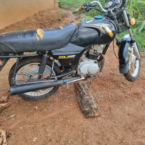 TVS HLX Plus ES 2021 Black