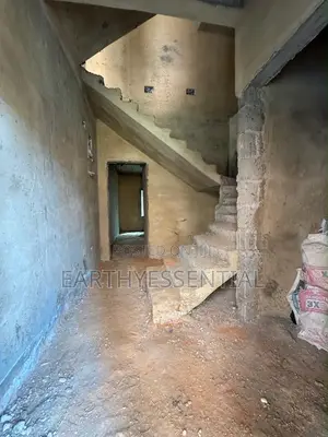4 Bedroom Fully Detached Duplex