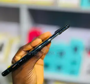 Apple iPhone 11 Pro Max 64 GB Green