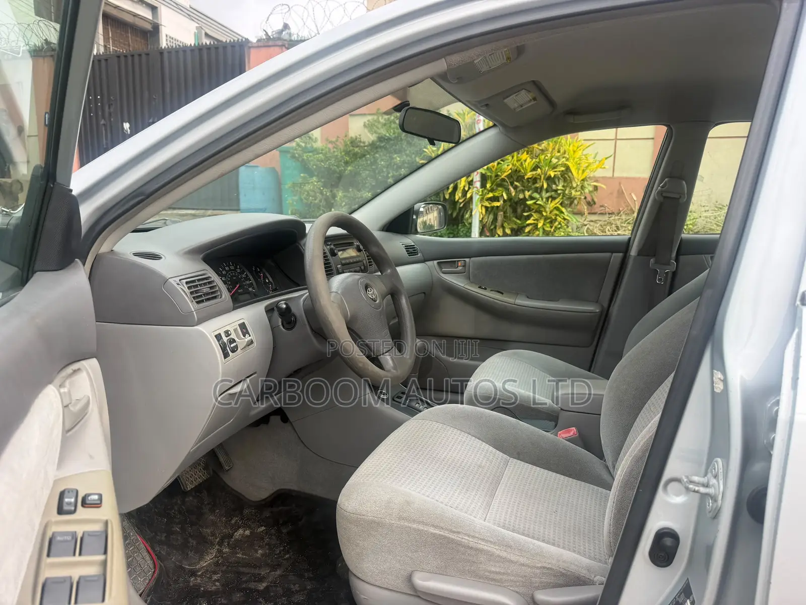 Toyota Corolla LE 2006 Silver