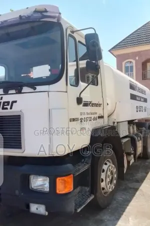 Truck Driver's Training and Licensing
