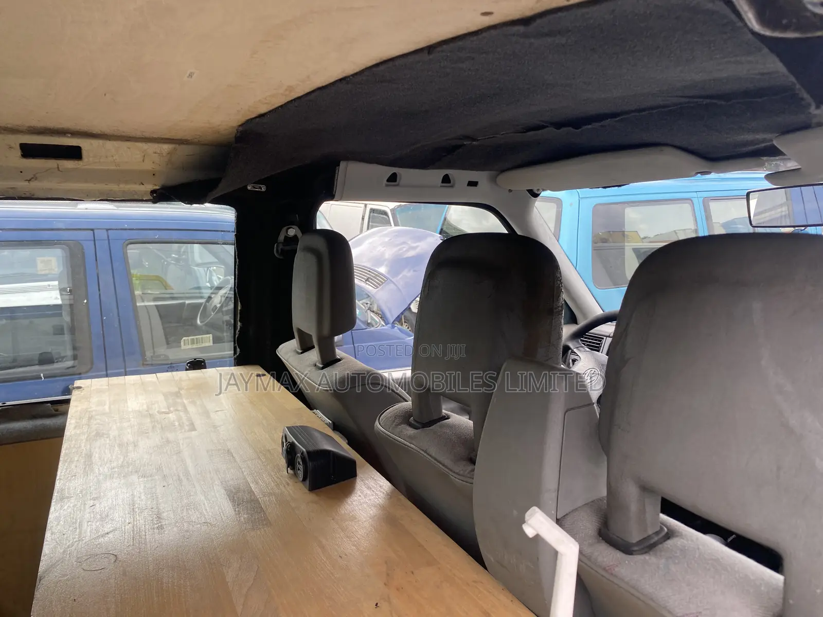 Volkswagen Transporter 2004 White