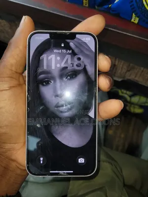 Apple iPhone 13 128 GB Pink