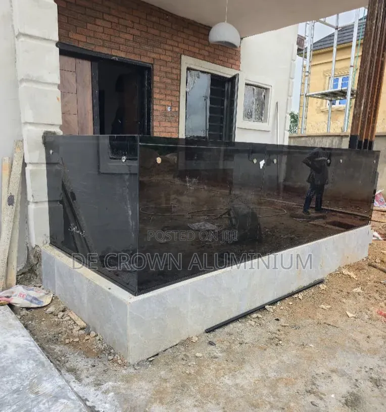 10mm Tempered Glass Balcony Hand Railings | Modern Durable
