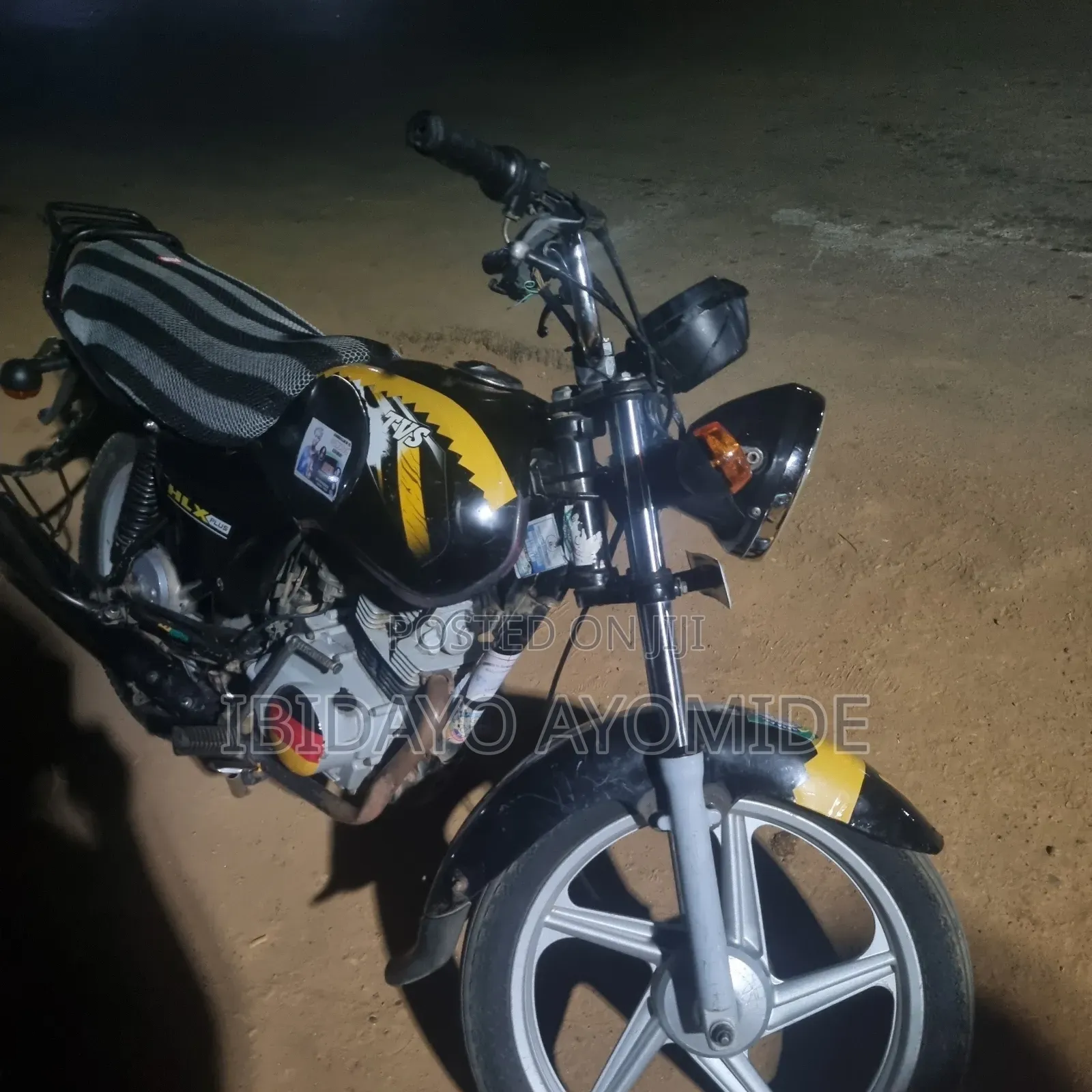 TVS HLX Plus ES 2022 Black