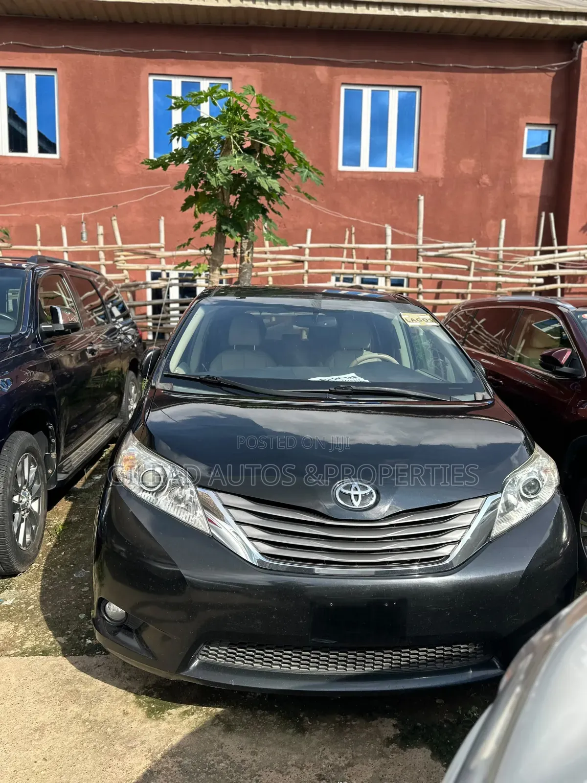 Toyota Sienna 2013
