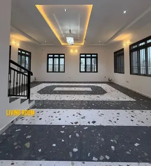 5bdrm Duplex in Woji , Port Harcourt for sale