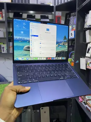Laptop Apple MacBook Air 2025 M4 1GB Apple M4 SSD 256GB