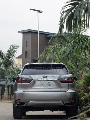 Lexus RX 2022 Gold