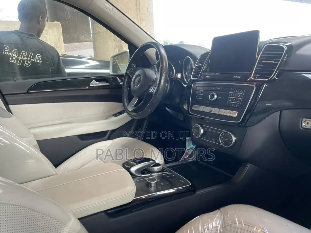 Mercedes-Benz GLE-Class 2015 White