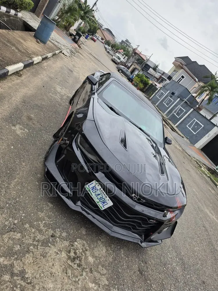 Chevrolet Camaro 2017 Black