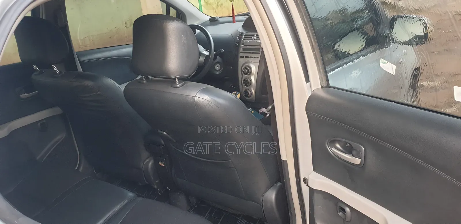 Toyota Yaris 2008 Silver