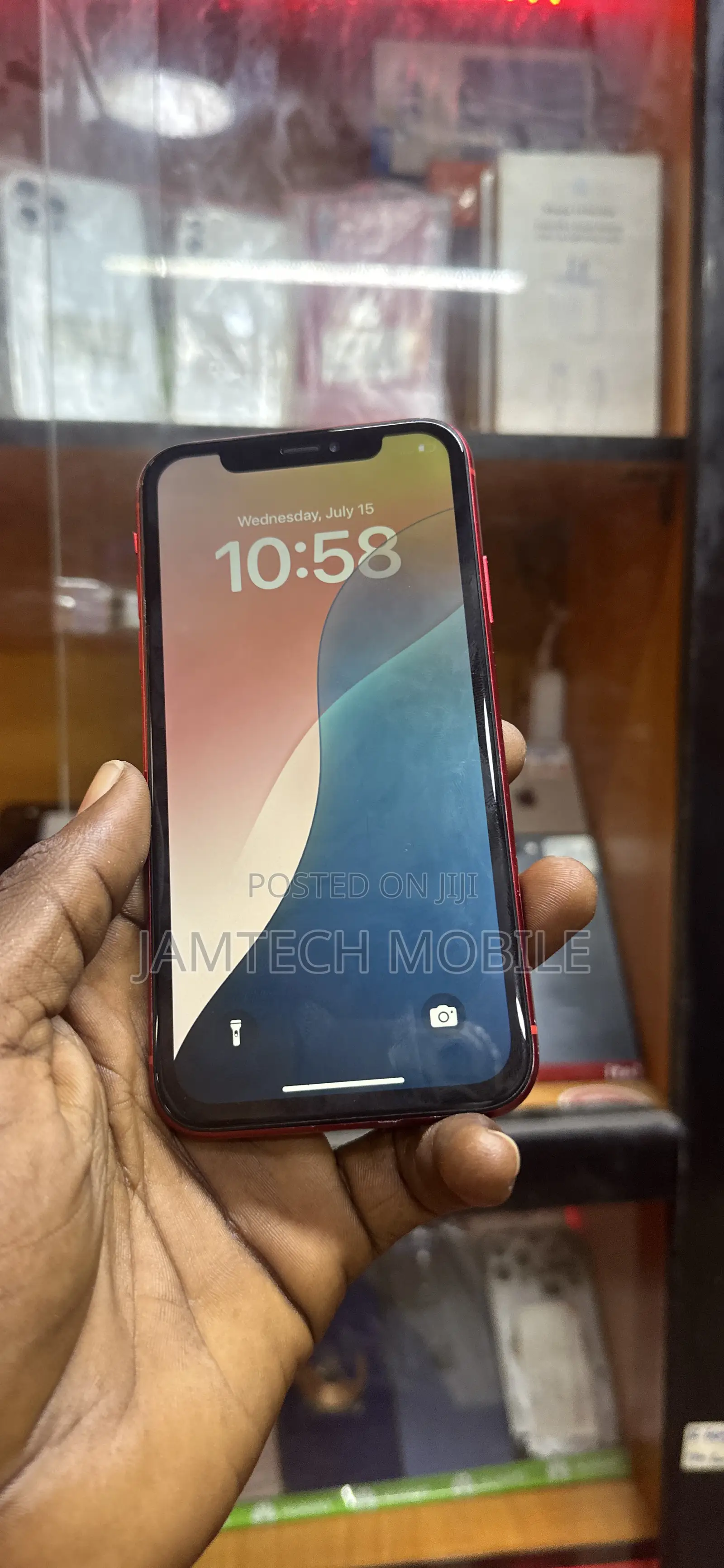 Apple iPhone XR 64 GB Red