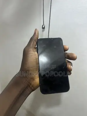 Apple iPhone XR 64 GB Black