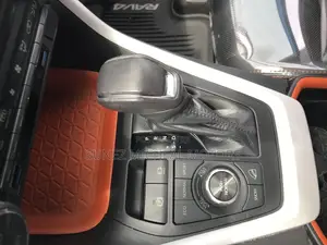 Toyota RAV4 Adventure 2022 Blue