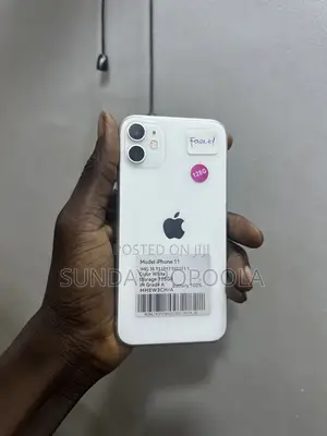 Apple iPhone 11 128 GB White