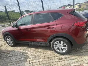 Hyundai Tucson 2019 Red