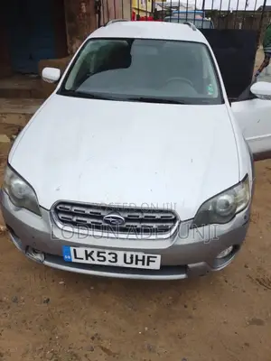 Subaru Outback 2.5 2006 White