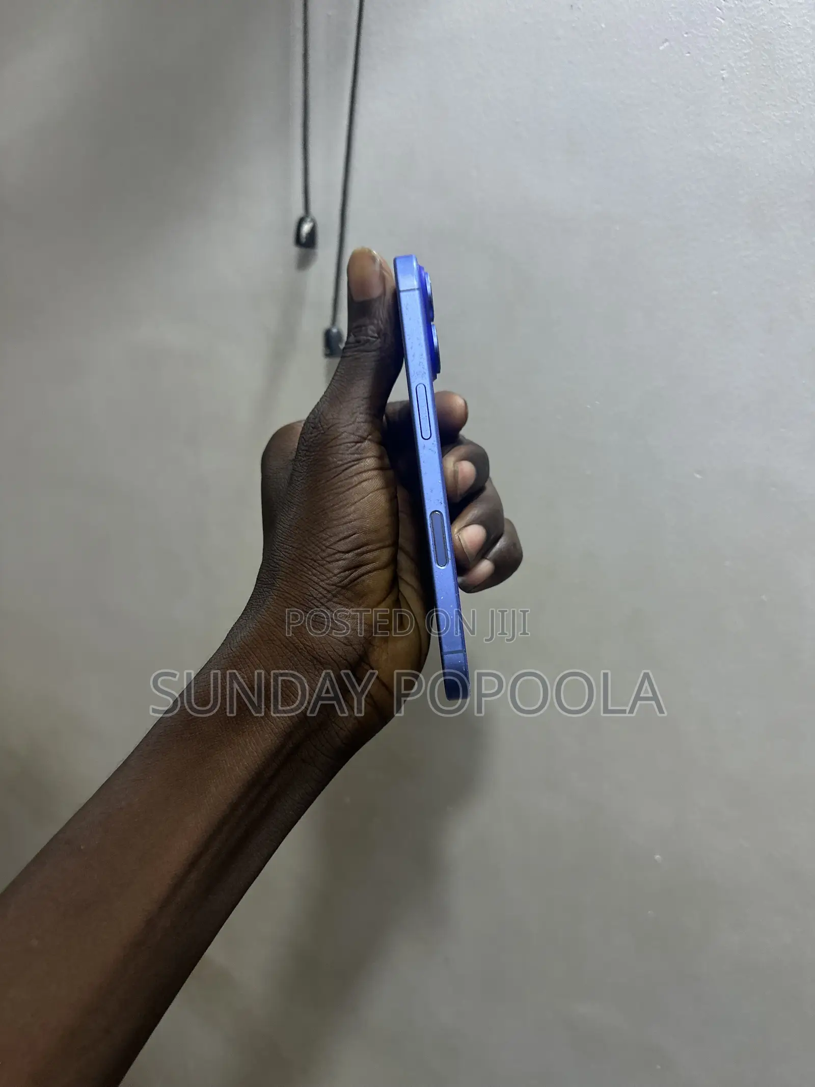 Apple iPhone 16 128 GB Blue