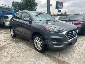 Hyundai Tucson Limited AWD 2019 Gray