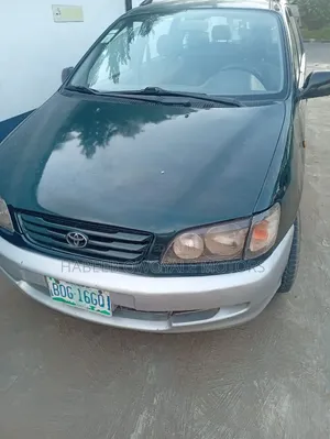 Toyota Picnic 2.0 FWD 2005 Blue