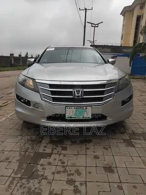 Honda Crosstour 2010 Silver