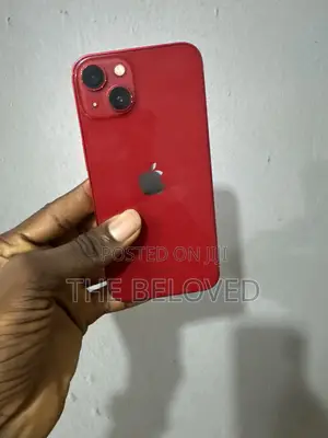 Apple iPhone 13 128 GB Red