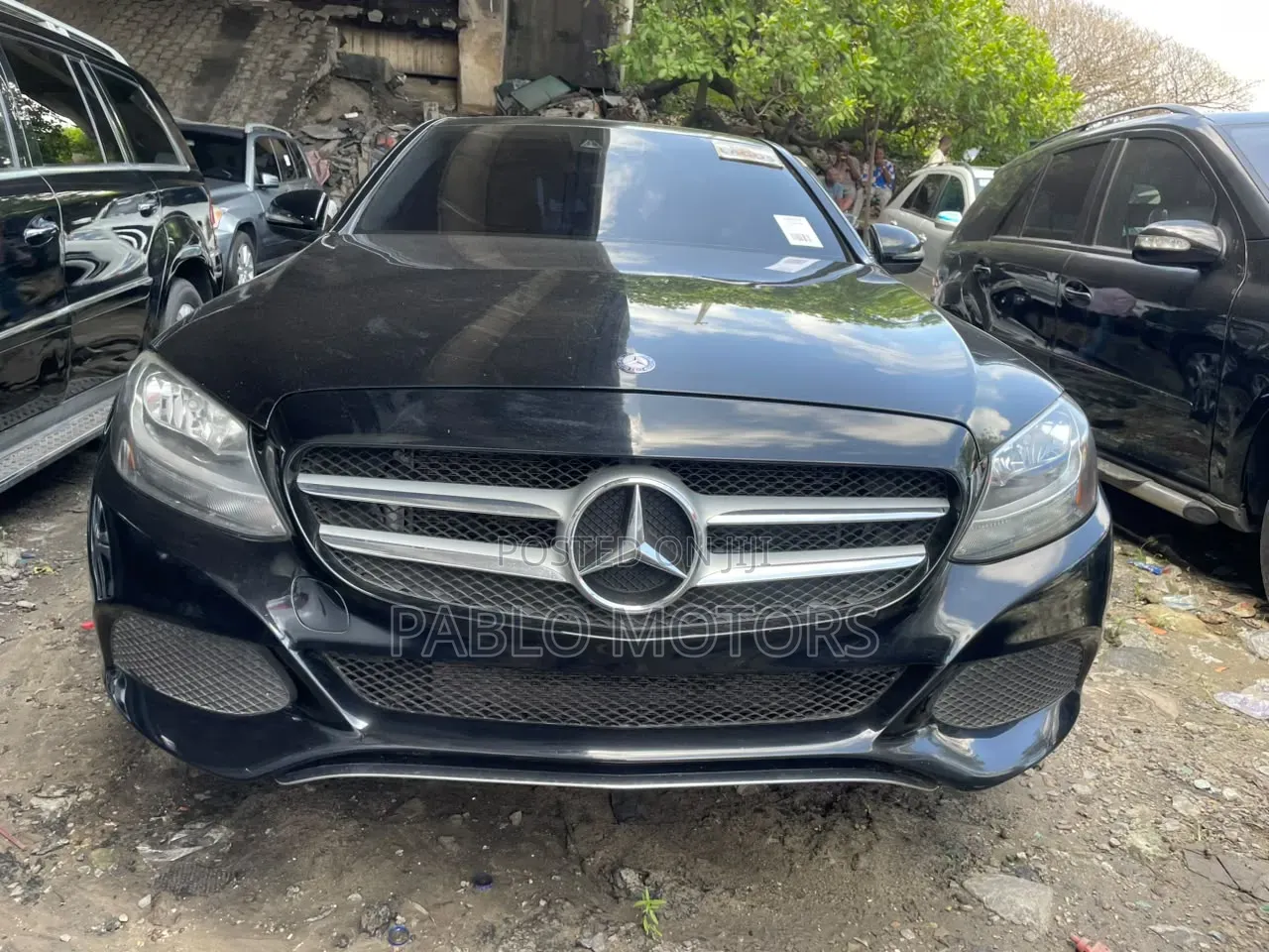 Mercedes-Benz C300 2017 Black