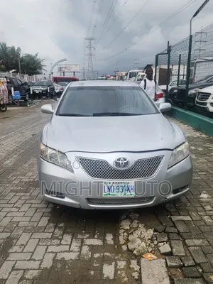 Toyota Camry 2008 Silver