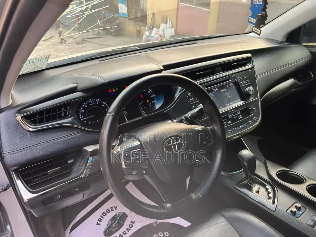 Toyota Avalon 2016 Silver