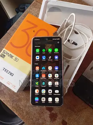 Tecno Spark 30 Pro 256 GB Gray