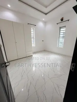 Semi Master’s Bedroom
