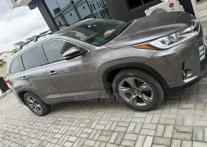 Toyota Highlander 2018 Gray