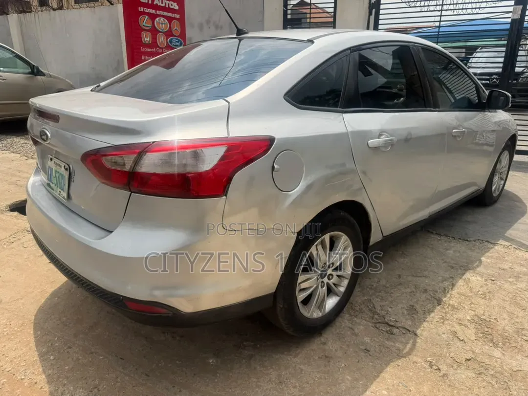 Ford Focus 2014 Silver