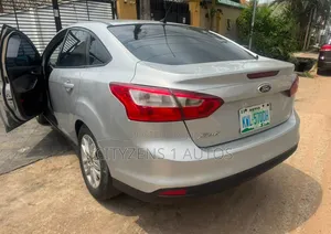 Ford Focus 2014 Silver