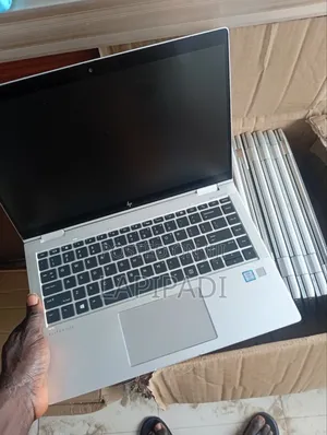 Laptop HP EliteBook 1040 G6 8GB Intel Core i7 SSD 256GB
