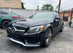 Mercedes-Benz C300 2016 Black