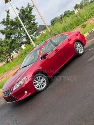 Lexus ES 2013 Red