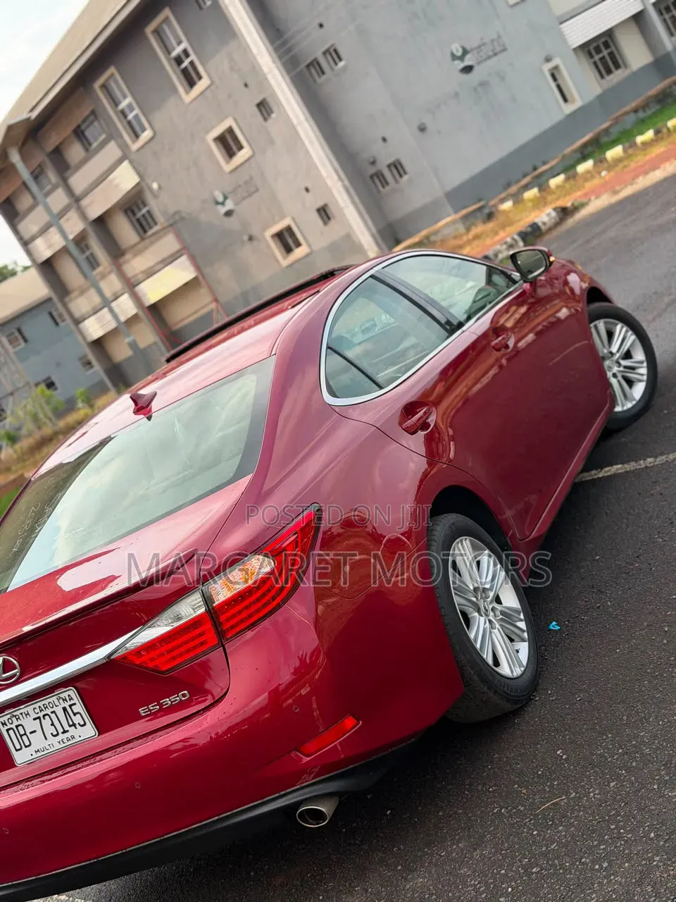 Lexus ES 2013 Red