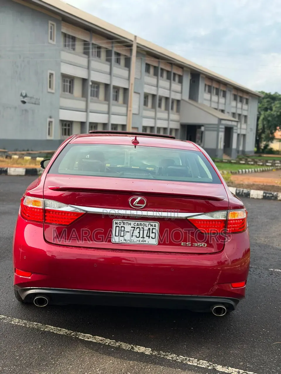 Lexus ES 2013 Red