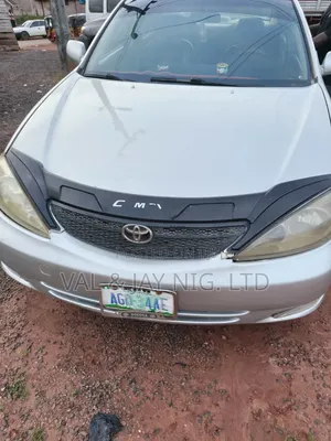Toyota Camry 2002 Silver