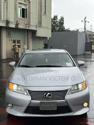 Lexus ES 350 FWD 2013 Silver
