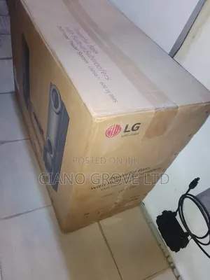 LG Home Theater System LHD667 600W