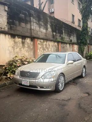 Lexus LS 430 2006 Gold