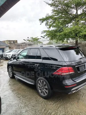 Mercedes-Benz GLE-Class 2017 Black