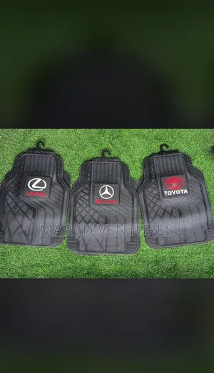 Quality Rubber Car Foot Mat